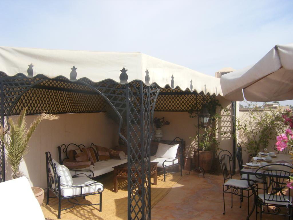 Irene Riad 3*
